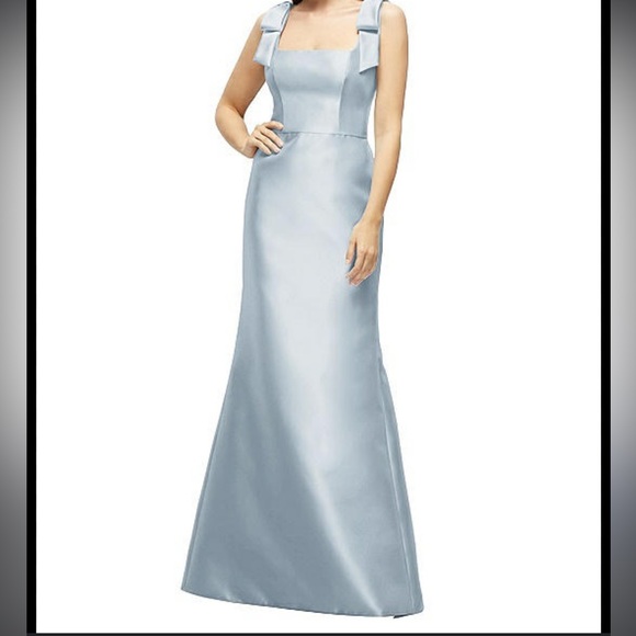 ALFRED SUNG Dresses & Skirts - Formal dress